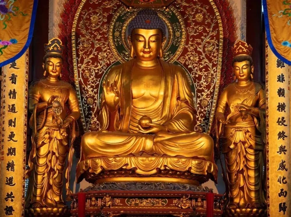 农历八月十五——月光菩萨圣诞